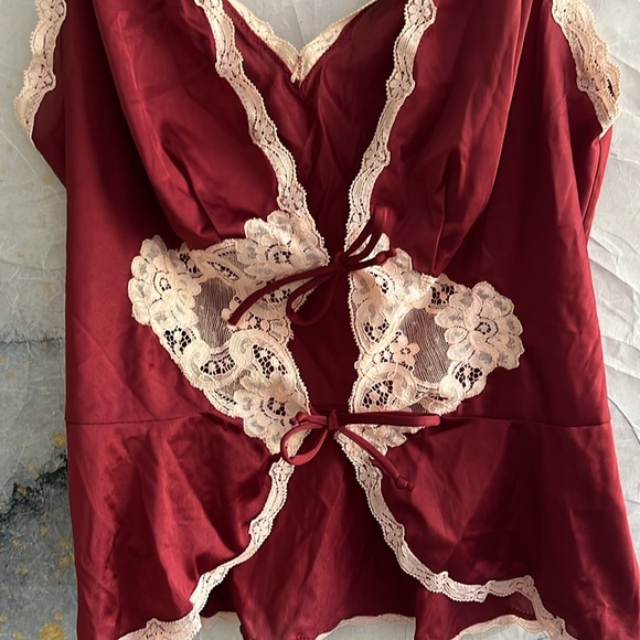 Vintage Vanity Fair Lingerie Top - Picture 2 of 11